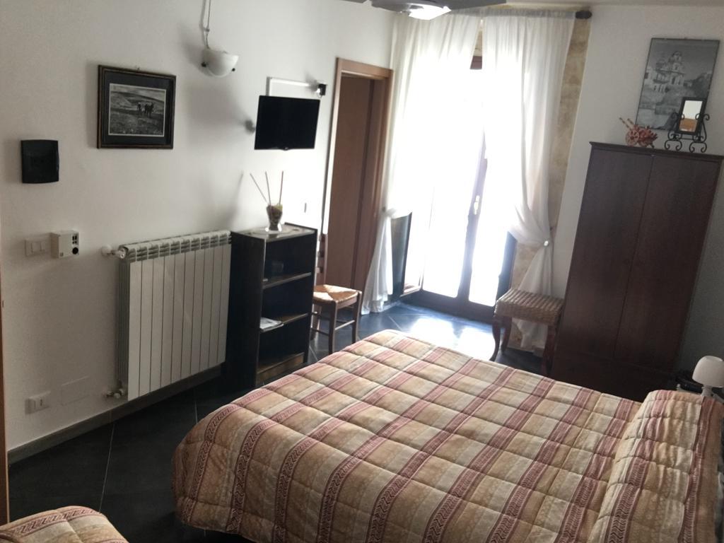 Bed And Breakfast Araba Fenice Ragusa Buitenkant foto